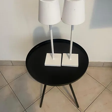 公寓 Bilocale House Gaudio 23 - A 1 Minuto Dall'ariston - Wifi 圣雷默