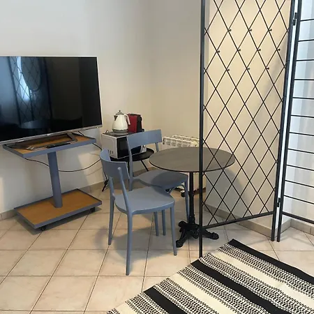 Apartament Bilocale House Gaudio 23 - A 1 Minuto Dall'ariston - Wifi